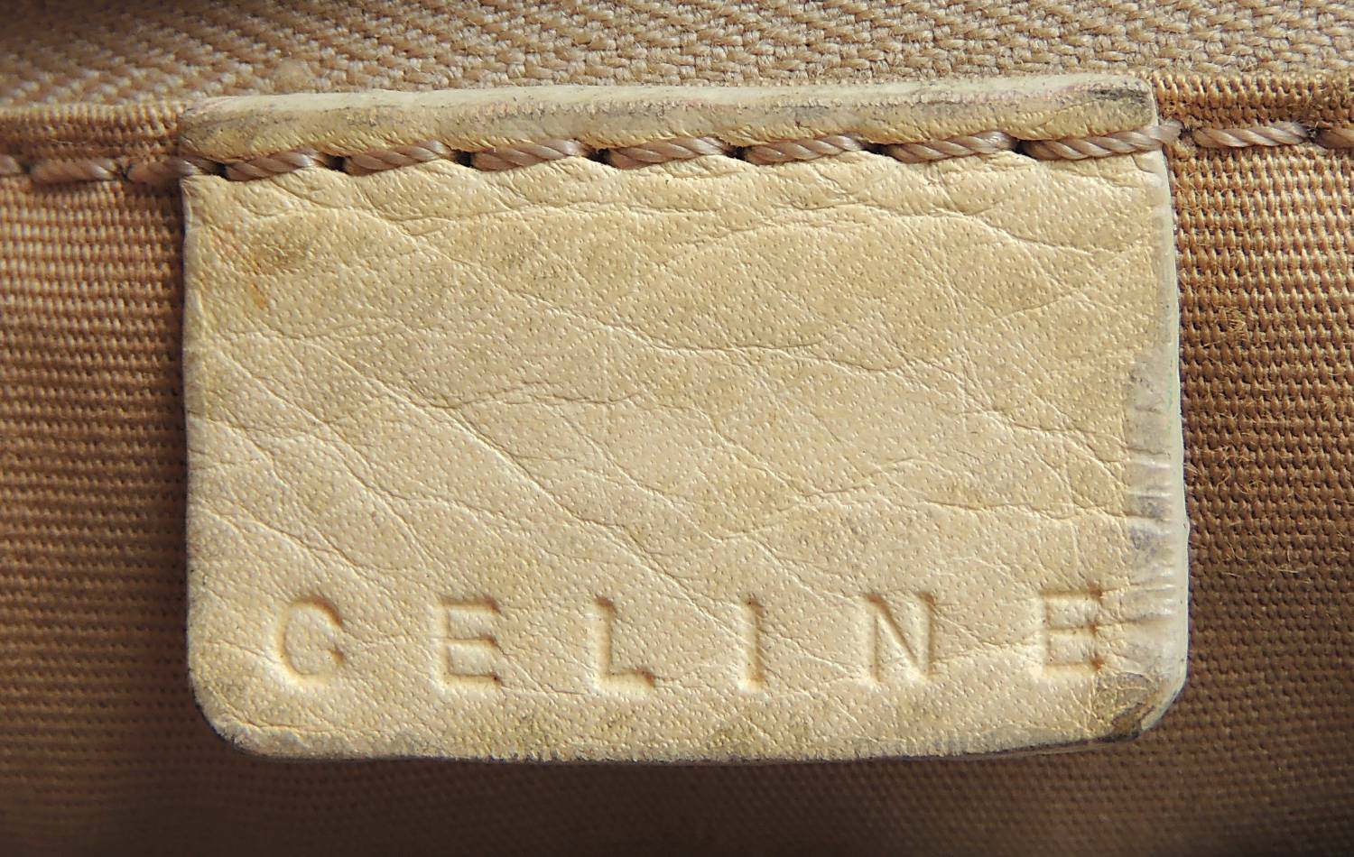 Сумки Celine: отличия между французским оригиналом и китайской подделкой