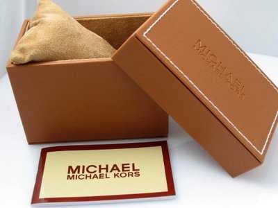 Как отличить оригинальные часы Michael Kors