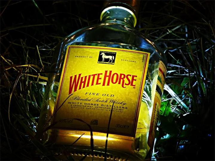 Как отличить подделку виски White Horse