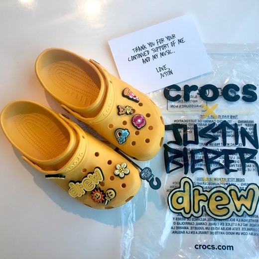 Как купить настоящую обувь Crocs и не попасть на подделку